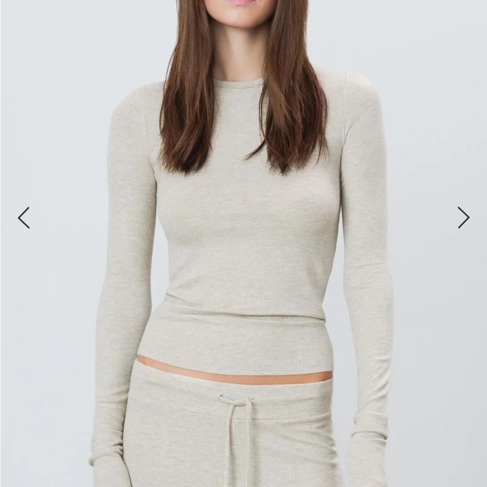 ETERNE LONG SLEEVE FITTED TOP